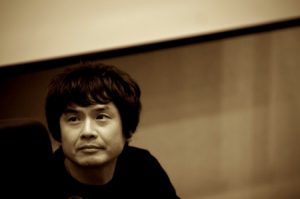 【酷すぎる】韓国の会社にデザインをパクられた世界的デザイナー、逆に韓国から訴えられる