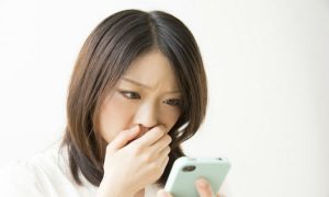 【腹筋崩壊】やってしまった…！笑えるLINEの誤送信10選！