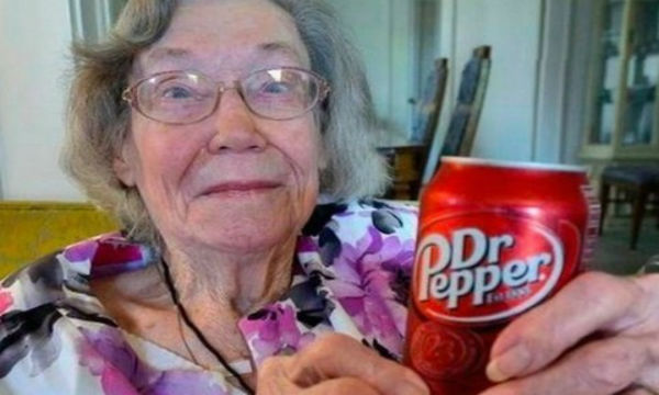 1日3本のドクターペッパーで医者知らず！？106歳まで生きたおばあちゃんが話題