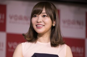 【画像あり】指原莉乃のスネ毛がキモすぎる件ｗｗｗ