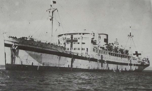 【閲覧注意】『日本の幽霊船』がアメリカに漂着。船内が怖すぎる…！！