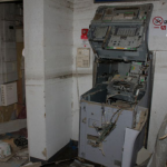 【3.11】震災に乗じて火事場泥棒・・・ATMの写真が酷すぎる・・・