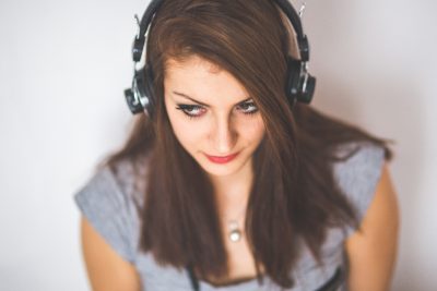 夏に聴きたい！エモい気持ちになれる音楽5選！
