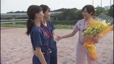 新垣結衣 戸田恵梨香